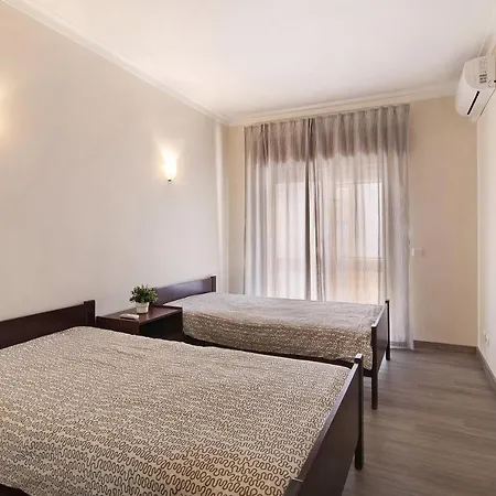 Appartamento T3 Quarteira - Algarve *